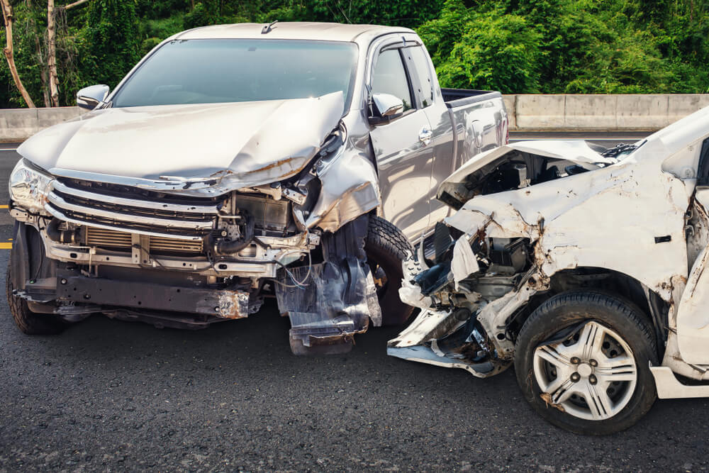 2 People Injured in T Bone Car Crash in Shreveport